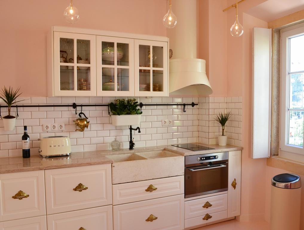 Mouraria Deluxe Apartments Lisbon Luaran gambar
