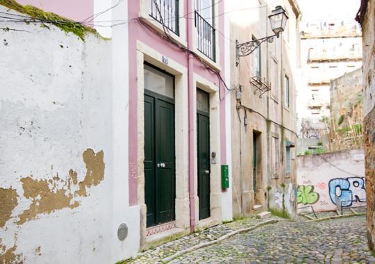 Mouraria Deluxe Apartments Lisbon Luaran gambar